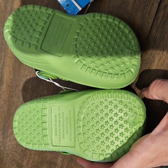 Green Dinosaur Kids Clogs - Picture 2 of 2